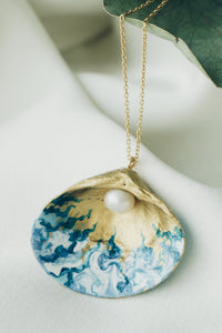Blue seashell necklace