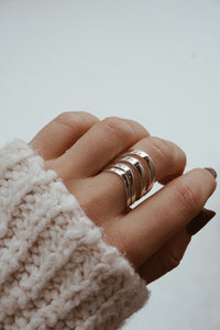 Infinity band ring