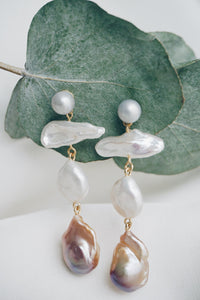 Eliza pearl earrings