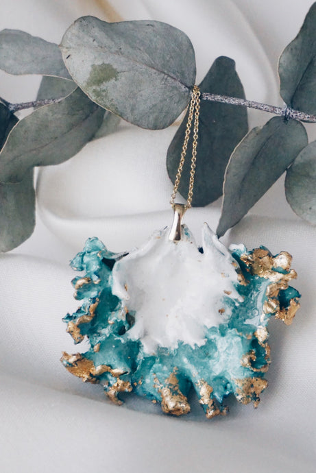 Green olive moss chain necklace