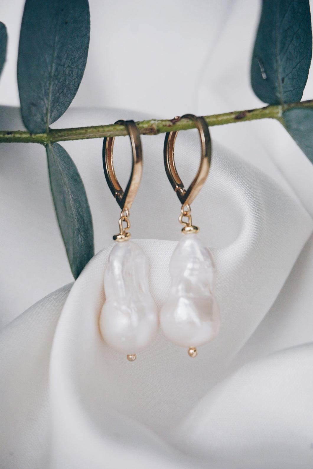 Medium baroque hoop earrings
