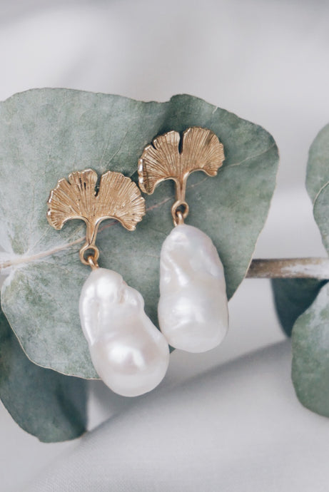 Ginko baroque pearl earrings