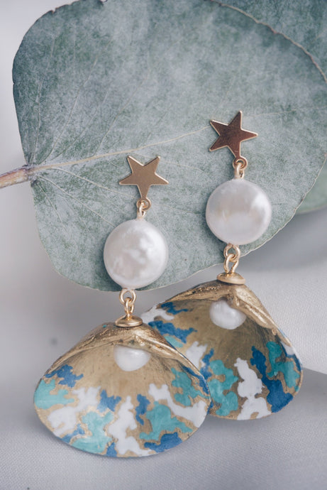 Blue star seashell earrings