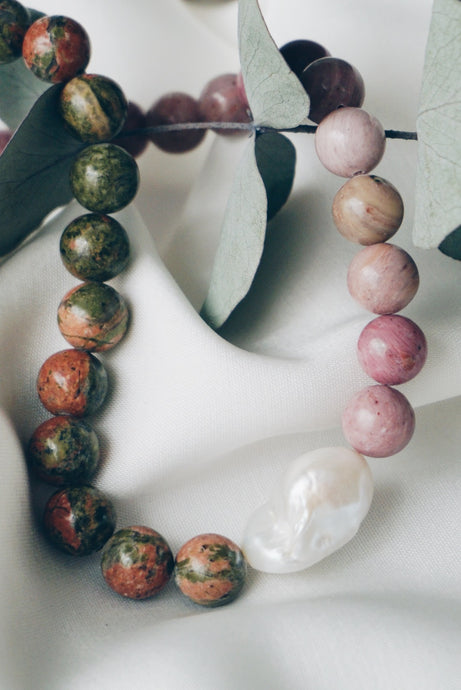 Rhodonite unakite baroque necklace