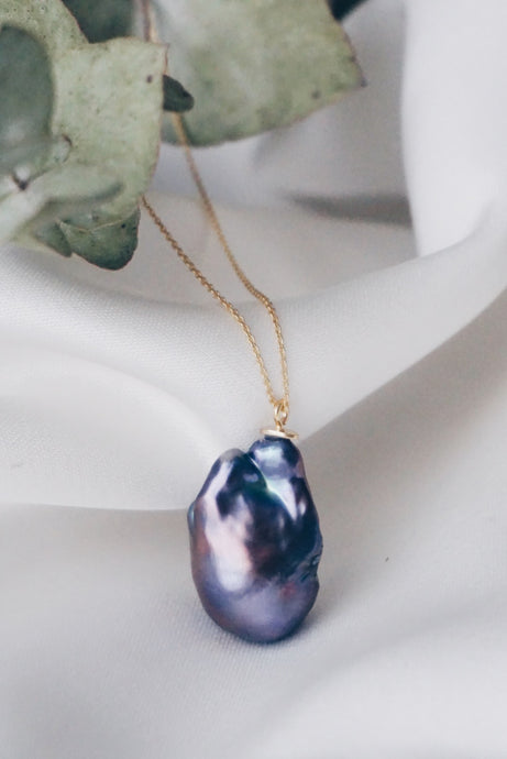 Indigo baroque pearl necklace
