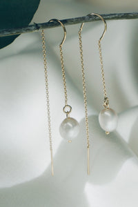 Pearl chain earrings