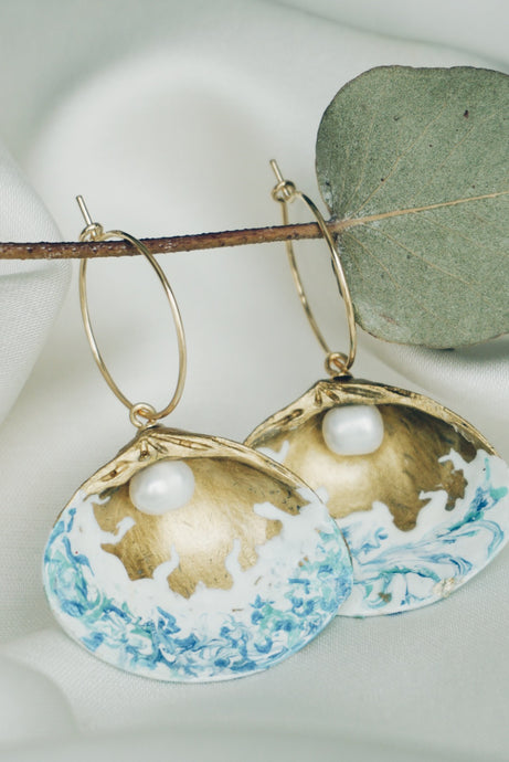 Candy seashell earrings