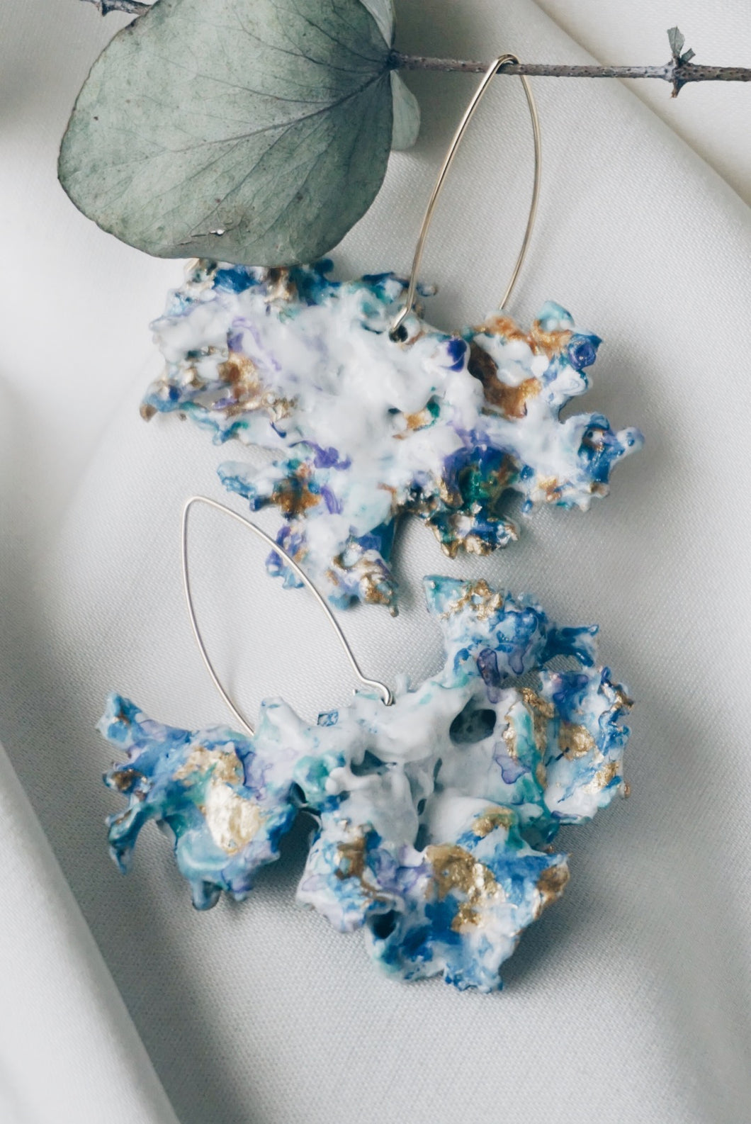 Violet moss earrings