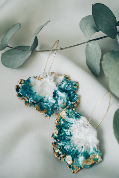 Green olive moss earrings