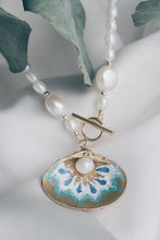 Casablanca seashell necklace