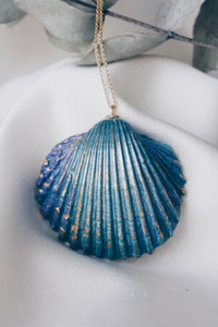 Blue starfish seashell necklace