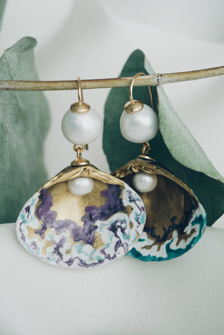 Candy seashell earrings