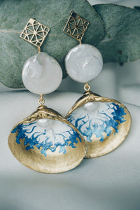 Waves seashell earrings