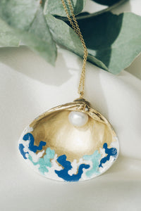 Turquoise seashell necklace