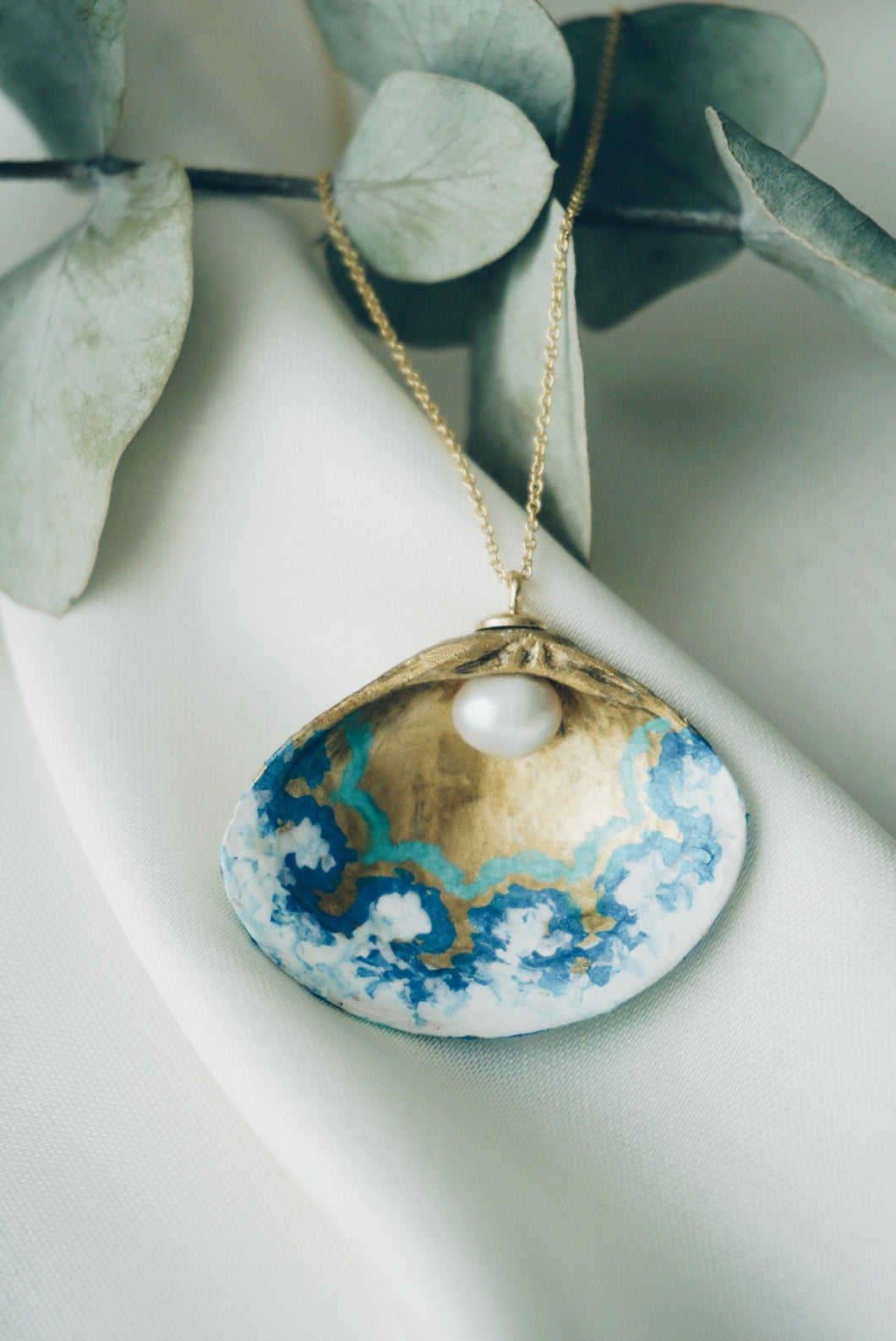 Blue moon seashell necklace