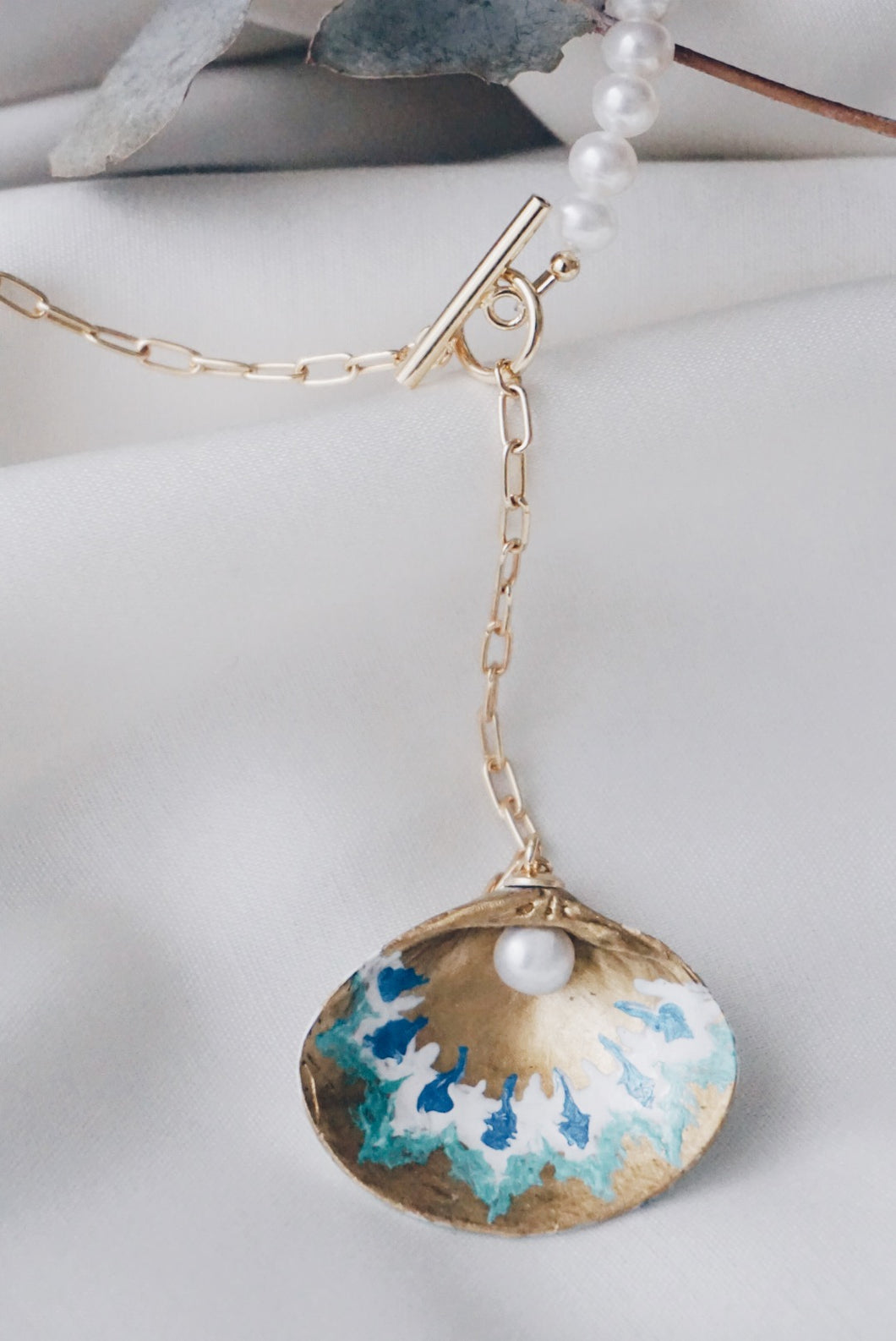 Lu seashell chain necklace