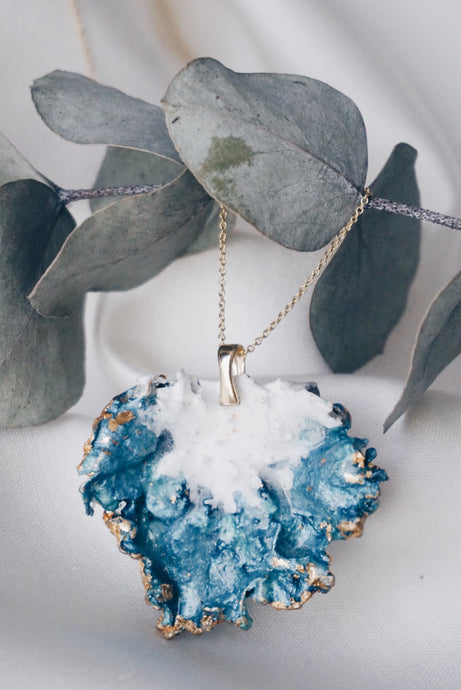 Ocean moss chain necklace