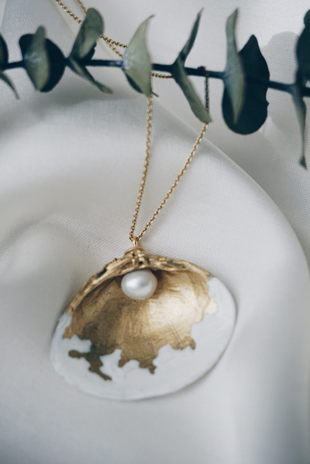 Rene seashell chain necklace