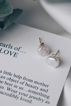 Small petal earrings