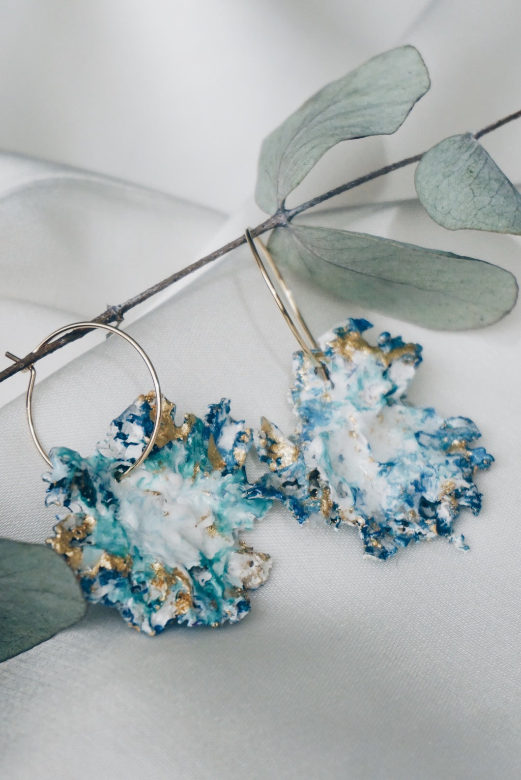 Bari moss earrings