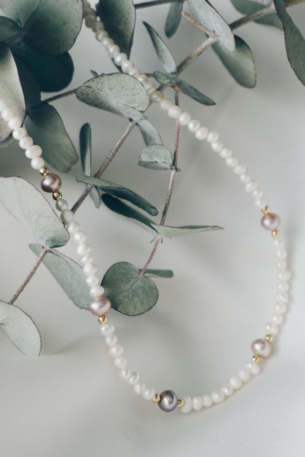 Boho pearl necklace