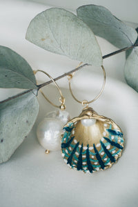 Mara seashell earrings