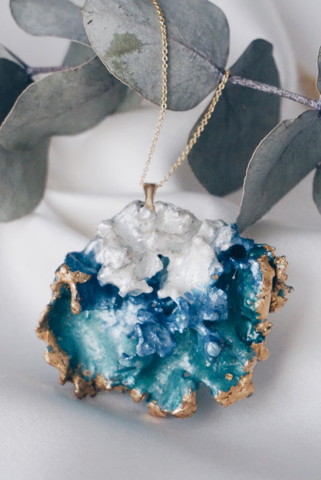 Paros moss chain necklace