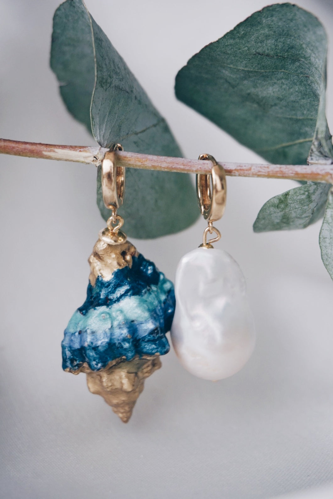 Paris seashell earrings