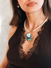 Olive moss pearl necklace