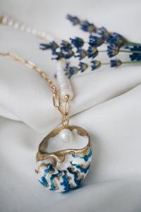 Nisa sea snail  necklace