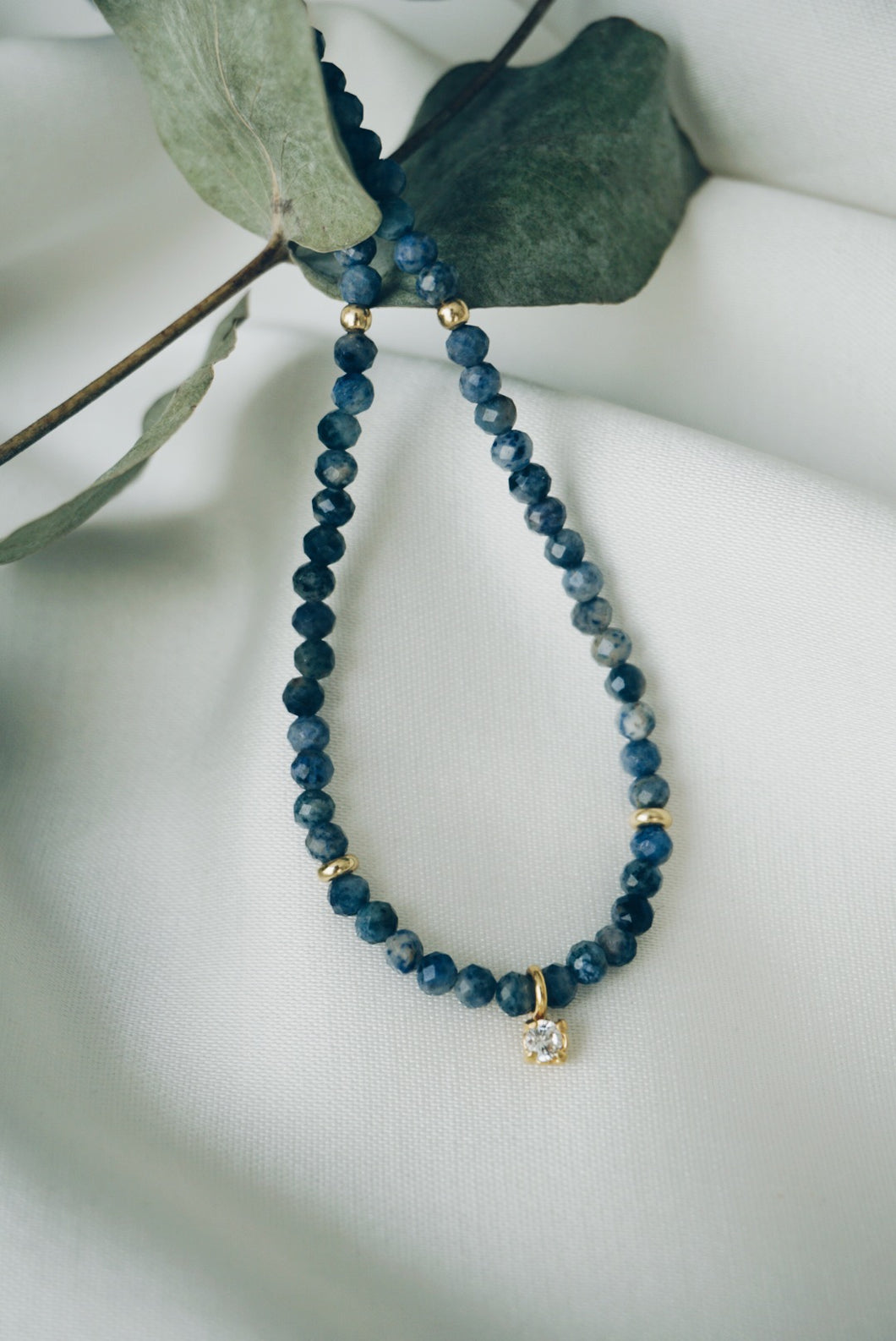 Crystal sapphire necklace