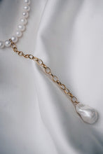 River baroque pearl necklace