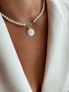 Fall coin pearl necklace