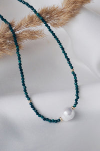 Malachite pearl necklace