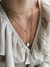 Special stone baroque necklace