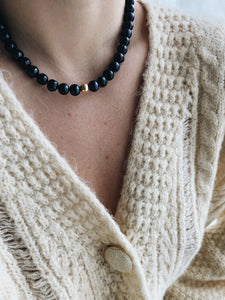 Black pearl bead necklace