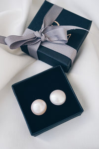 Mia rose pearl earrings
