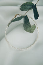 Simple pearl ankle bracelet