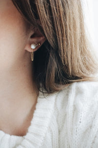 Delicate chain pearl earrings