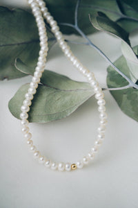 Ami bead pearl necklace