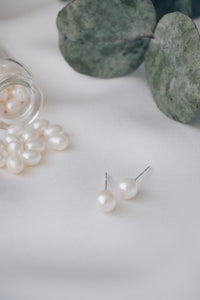 Mini delicate pearl earrings