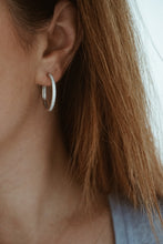 Stone hoop earrings